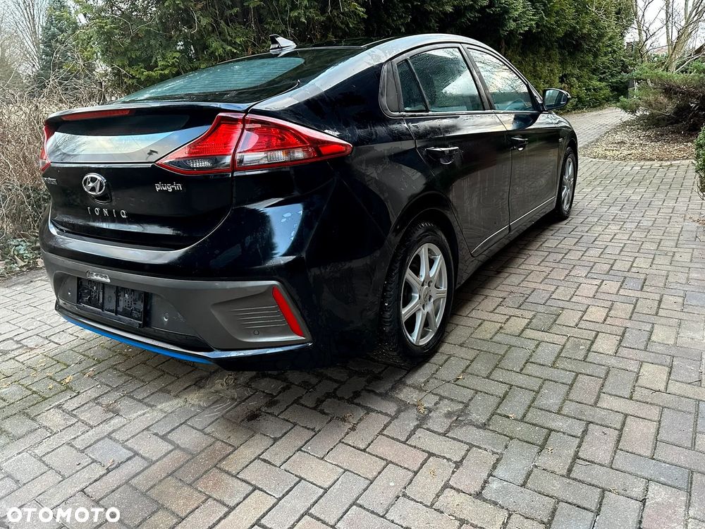 Hyundai IONIQ Plug-in hybrid Premium - 2