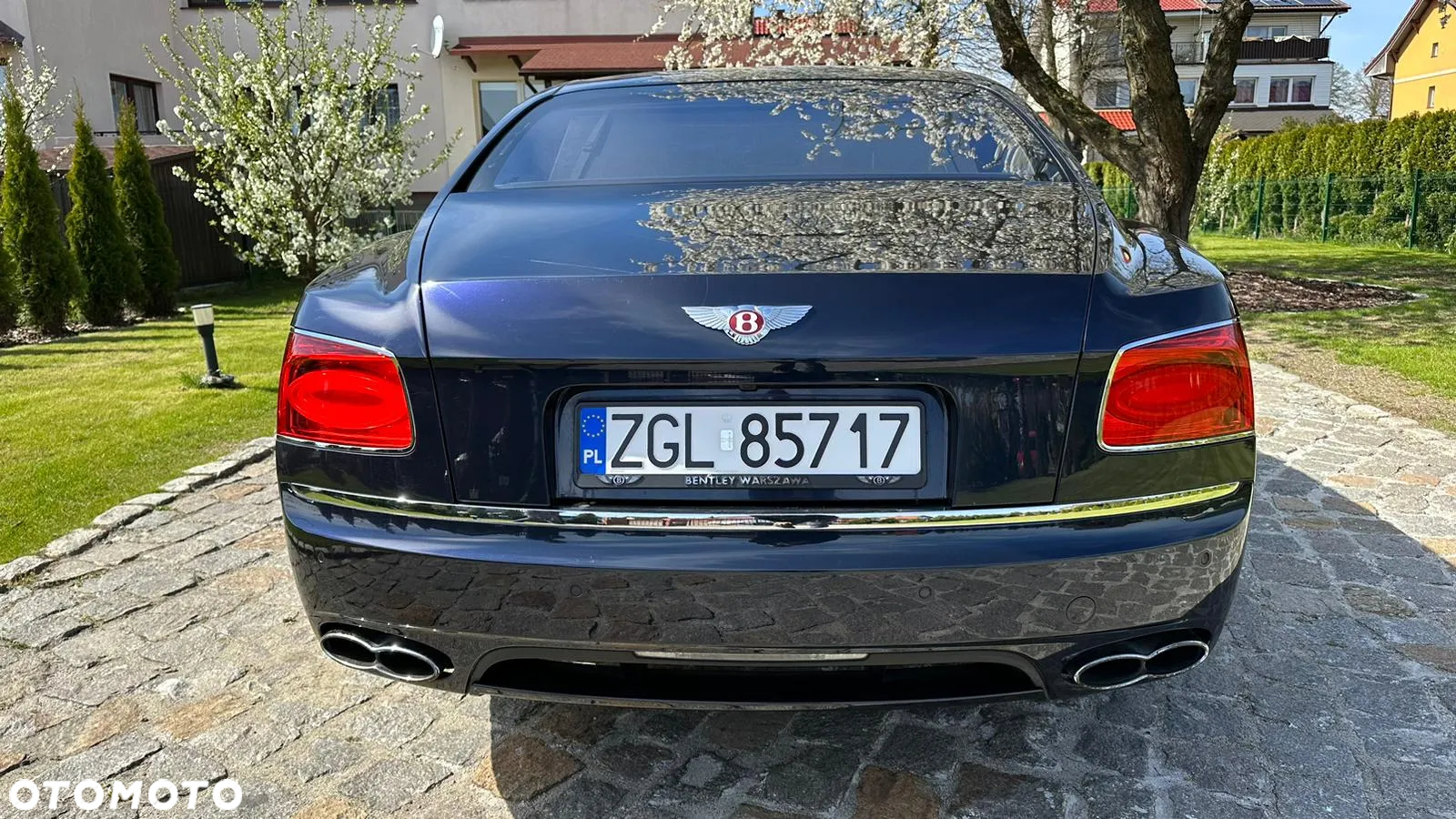 Bentley Flying Spur V8 - 6