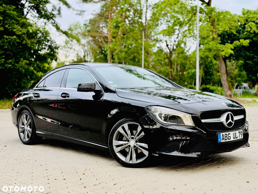 Mercedes-Benz CLA 200 AMG Line - 19