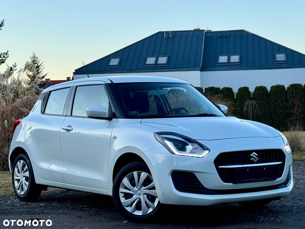 Suzuki Swift - 4