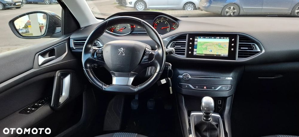 Peugeot 308 BlueHDi FAP 120 Stop & Start Allure - 9