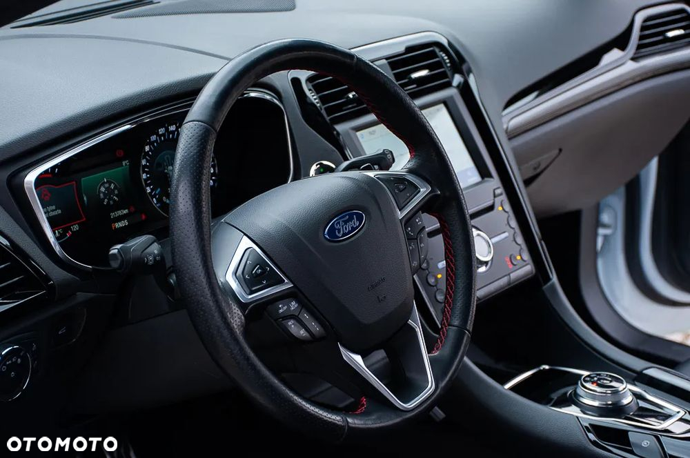Ford Mondeo 2.0 EcoBlue ST-Line - 33