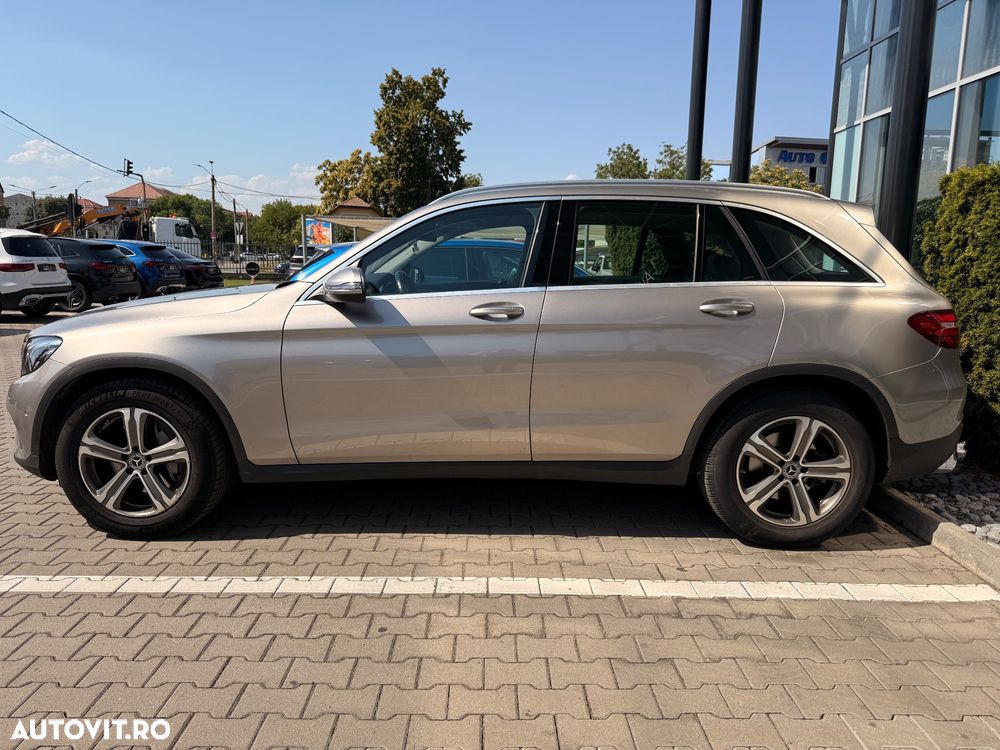Mercedes-Benz GLC 250 4MATIC - 4