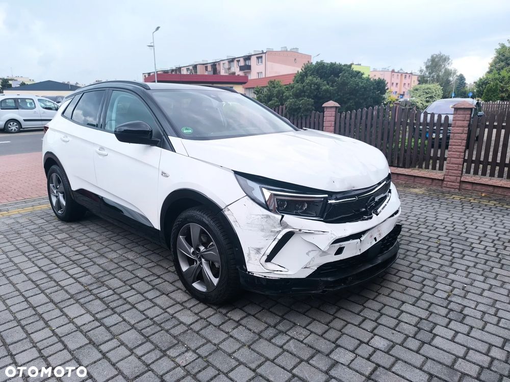 Opel Grandland 1.2 DI Automatik GS Line - 18
