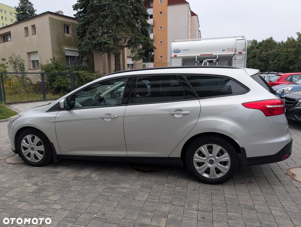 Ford Focus - 8