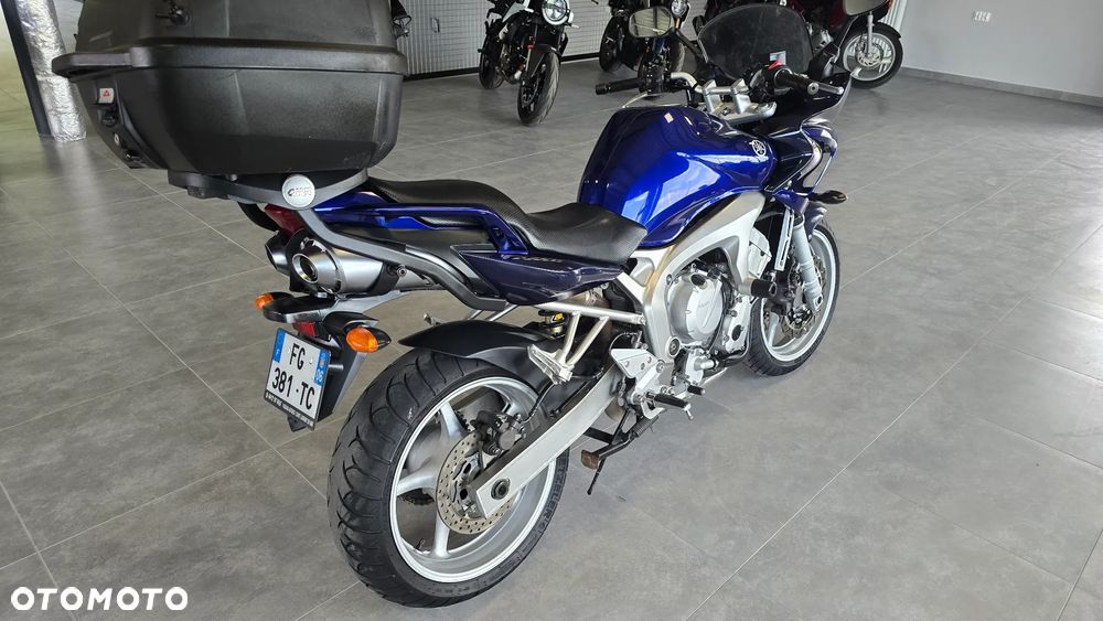Yamaha FZ6 - 20