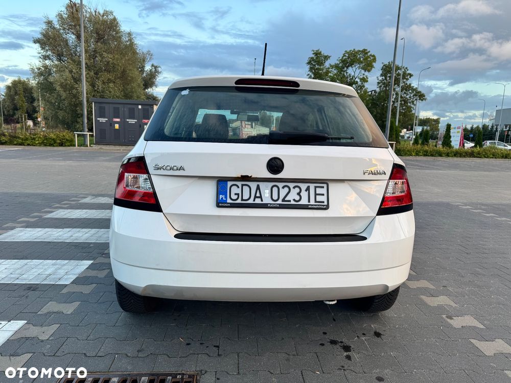Skoda Fabia 1.2 TSI DSG Ambition - 4