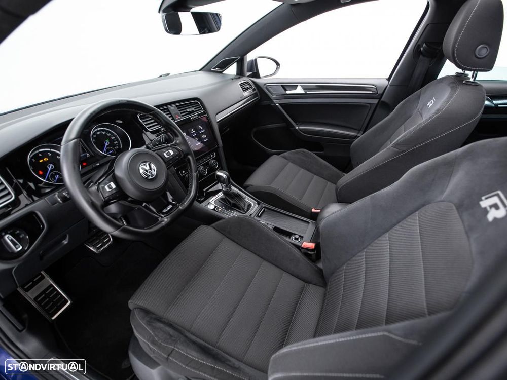 VW Golf Variant R 4Motion (BlueMotion ) DSG - 9