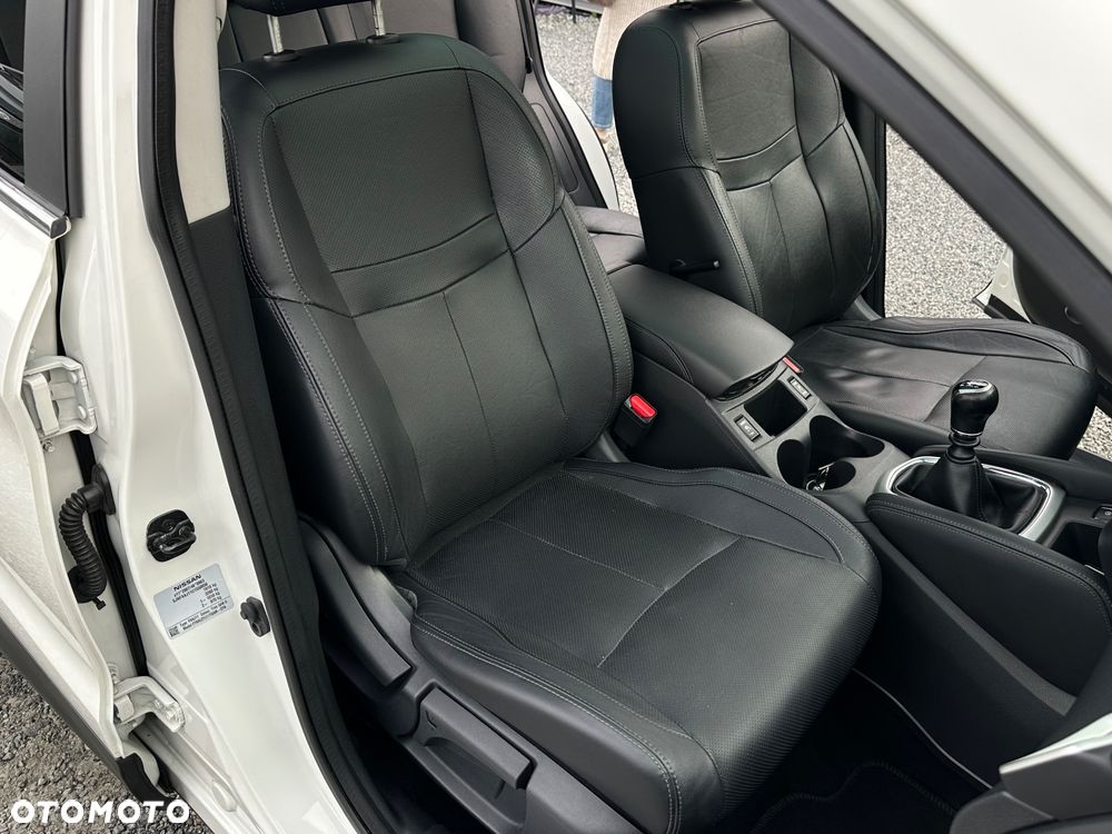 Nissan Qashqai 1.5 dCi Tekna EU6 - 27