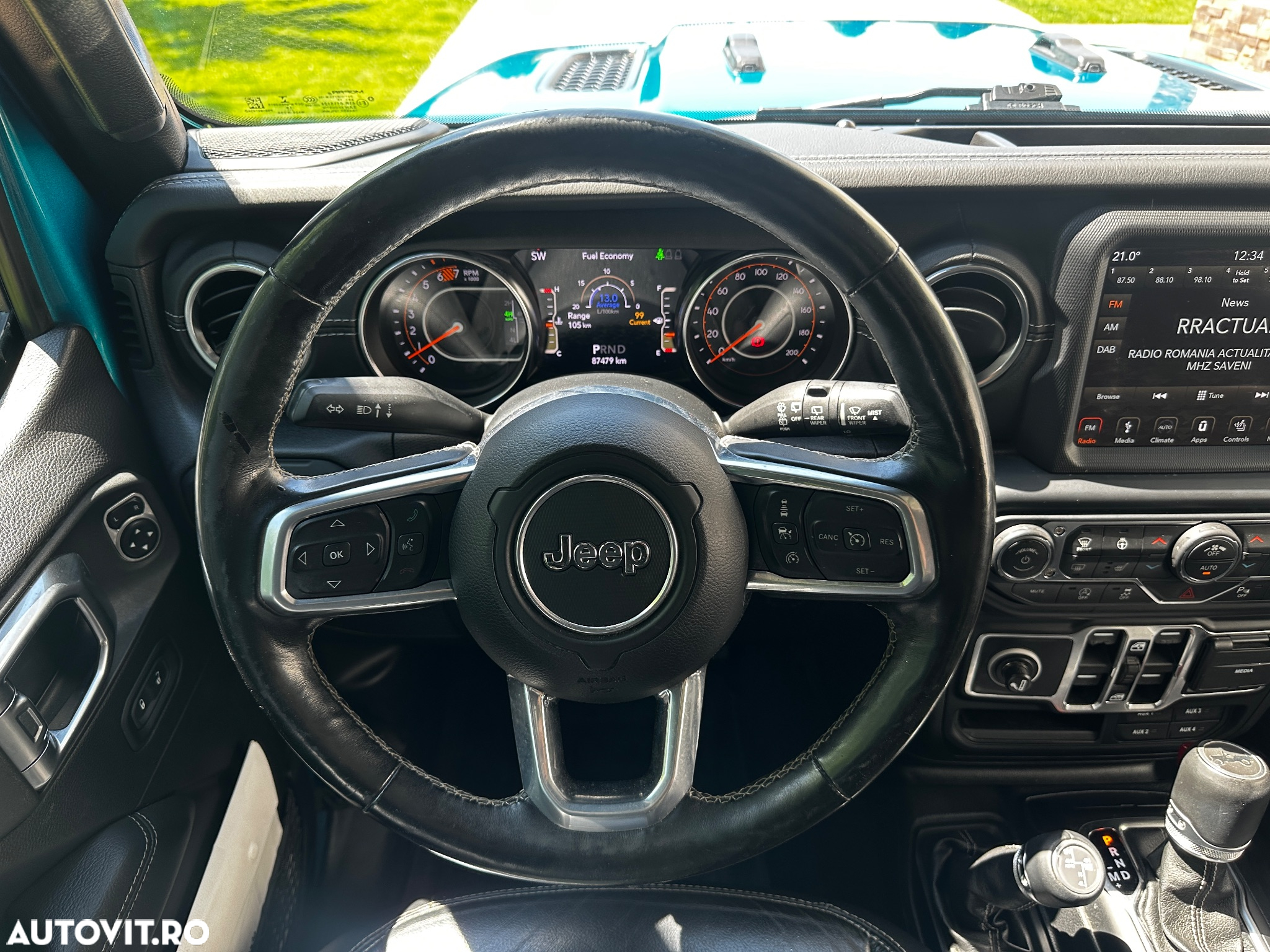 Jeep Wrangler Unlimited 2.0 Turbo AT8 Sahara - 11