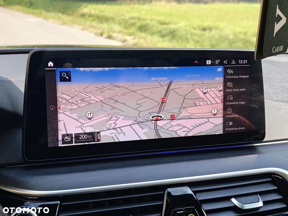 BMW Seria 5 M550i xDrive - 19