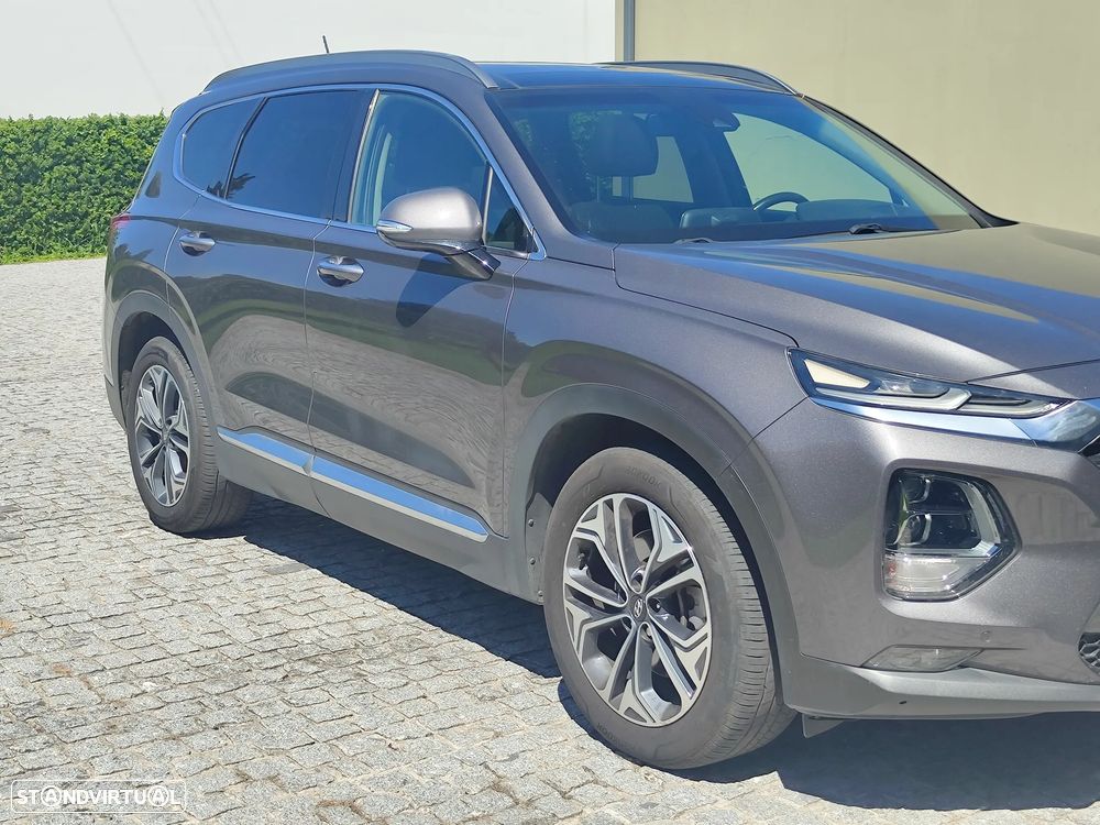 Hyundai Santa Fe 2.2 CRDi Premium Aut. - 2