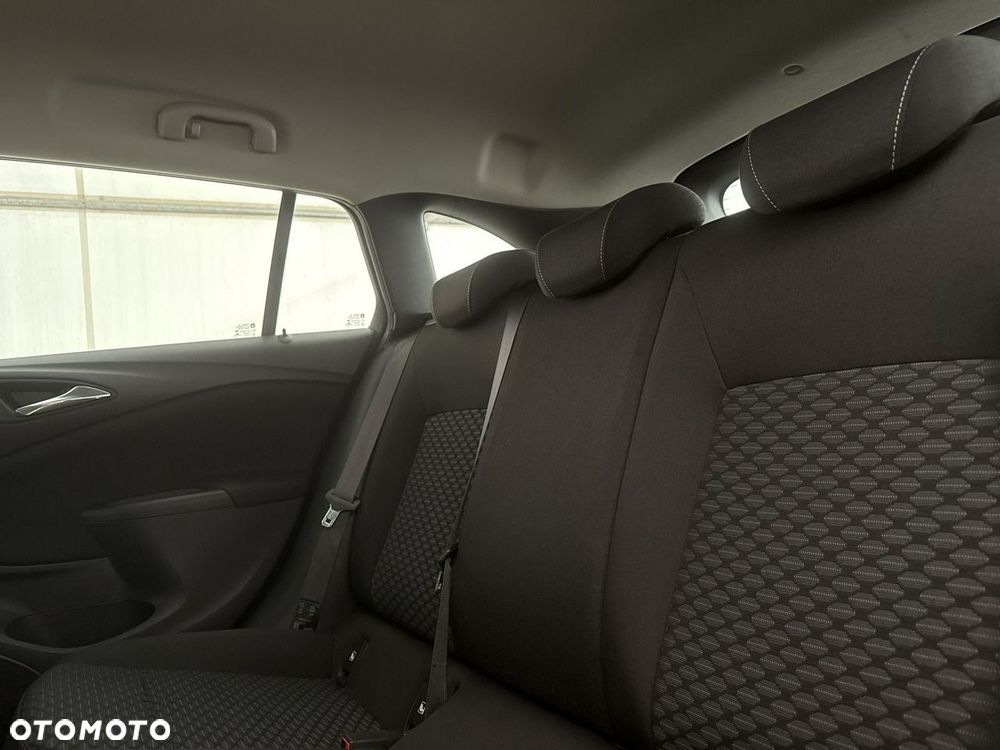 Opel Astra - 19