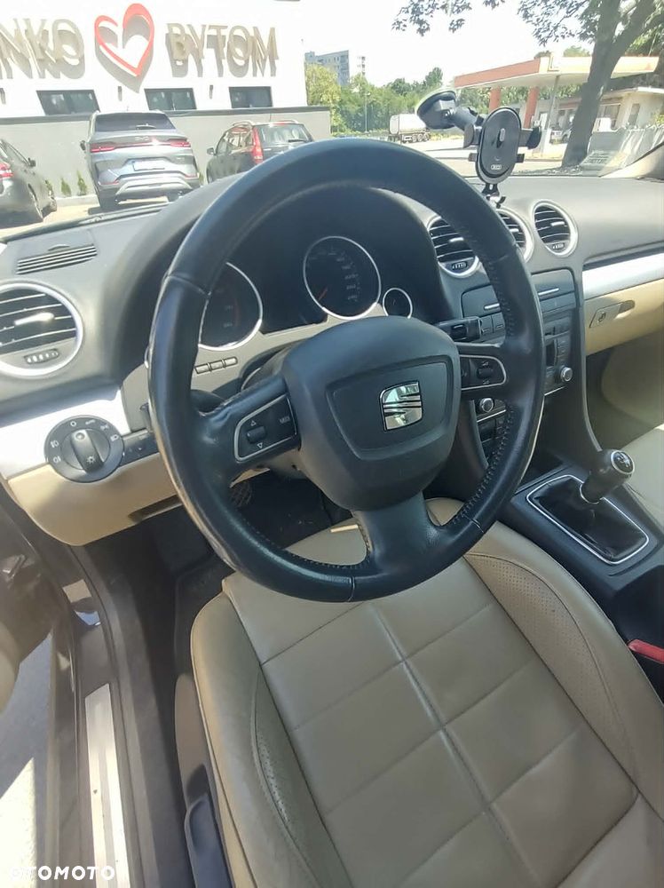 Seat Exeo 2.0T FSI Sport - 10