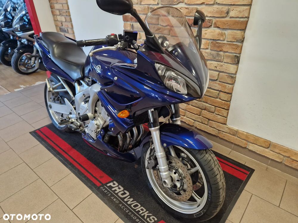 Yamaha FZ6 - 26