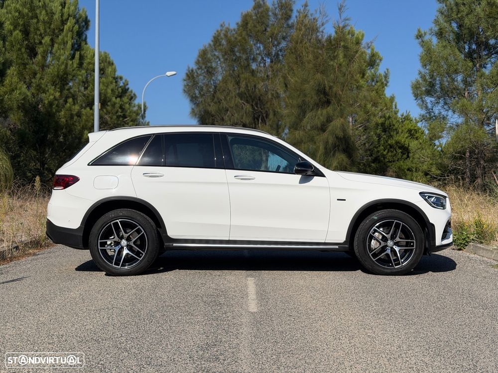 Mercedes-Benz GLC 300 de 4Matic 9G-TRONIC AMG Line - 14