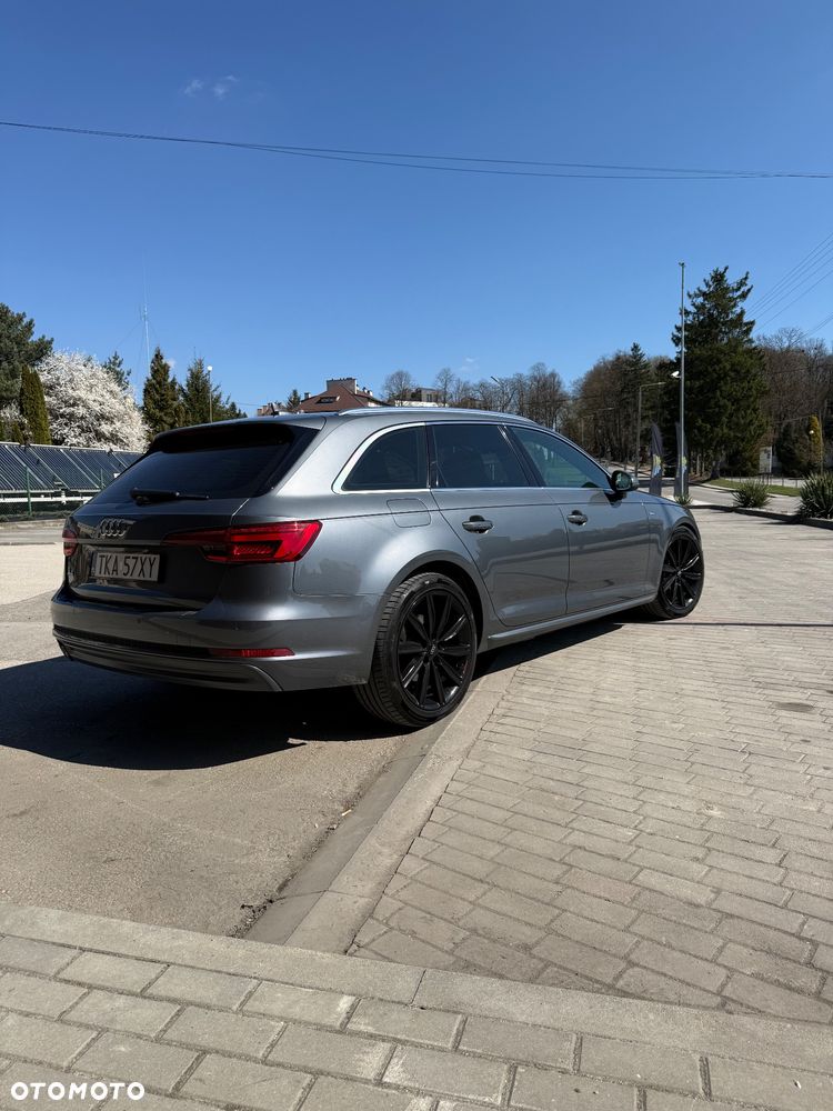 Audi A4 Avant 2.0 TDI Design S tronic - 8