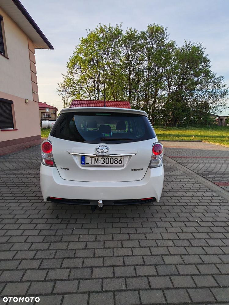 Toyota Verso 1.6 D-4D Active 7os - 12