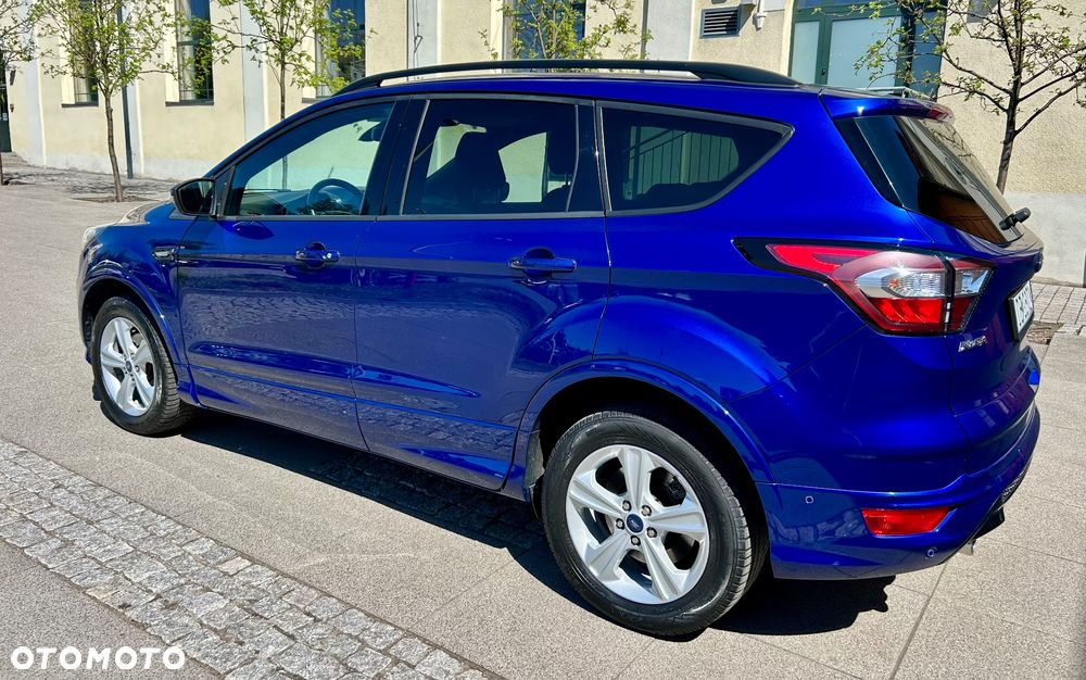 Ford Kuga 1.5 EcoBoost 2x4 Titanium - 11