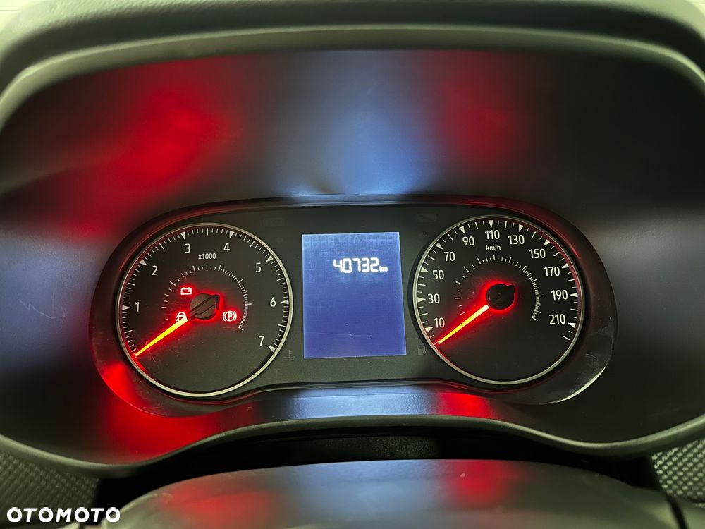 Dacia Sandero SCe 65 Essential - 13