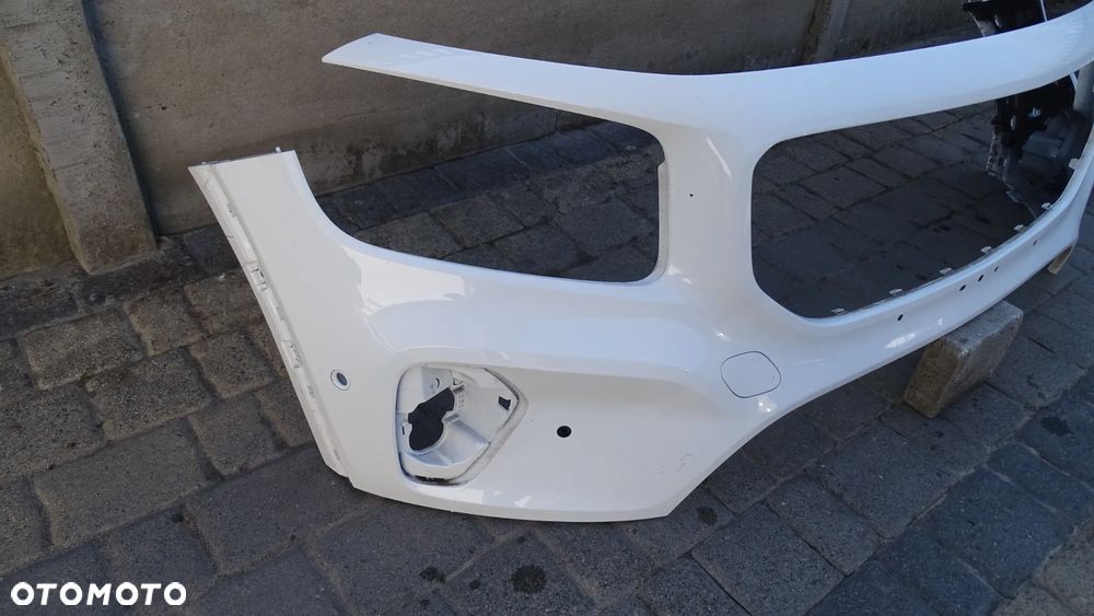 MERCEDES GLB X247 LIFT - zderzak przedni - 3