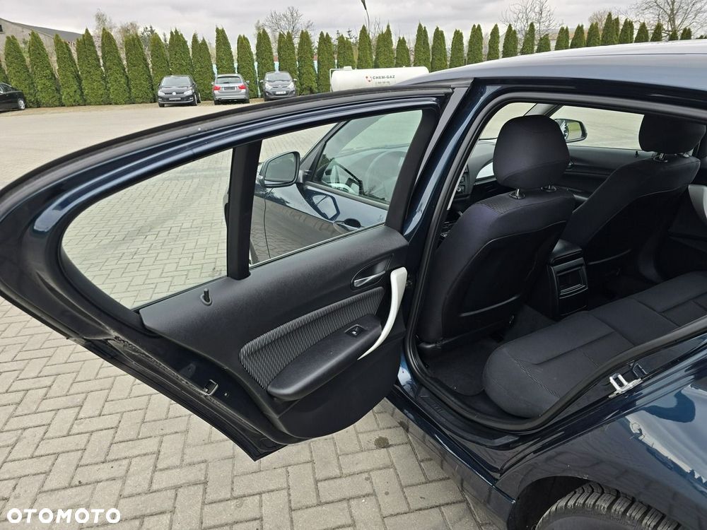 BMW Seria 1 - 14