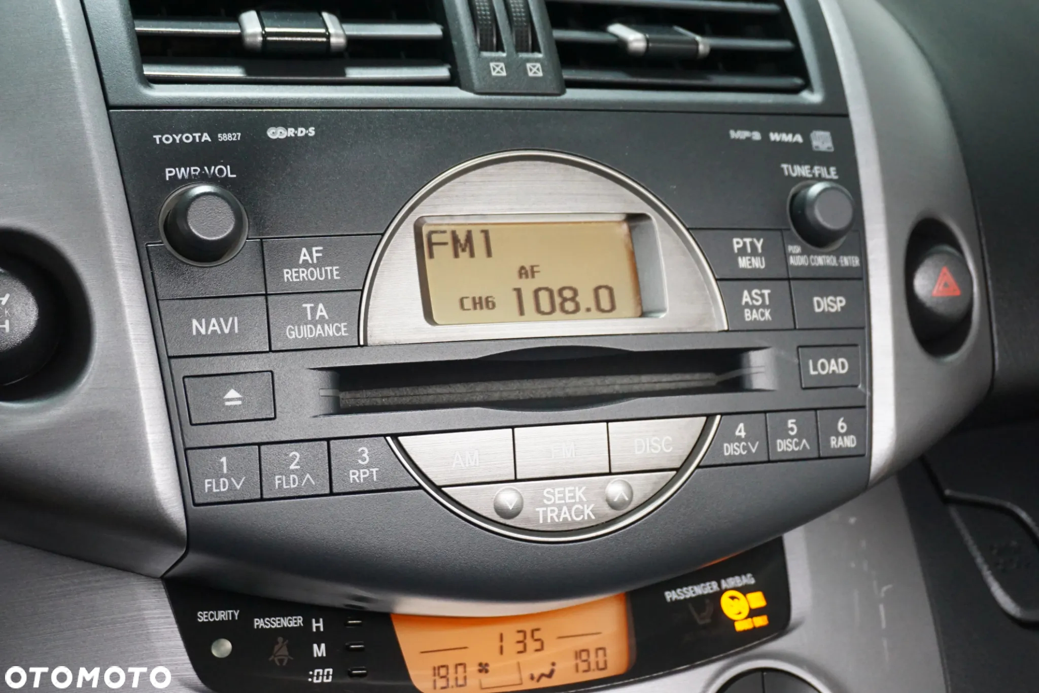 Toyota RAV4 2.2 D-4D 4x4 - 31