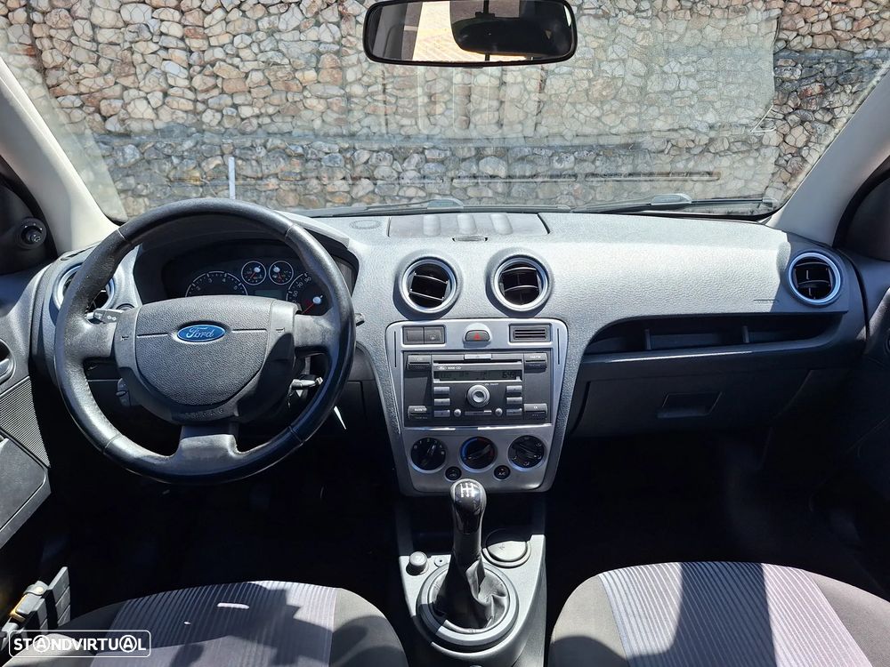Ford Fusion 1.25 X-Trend - 7
