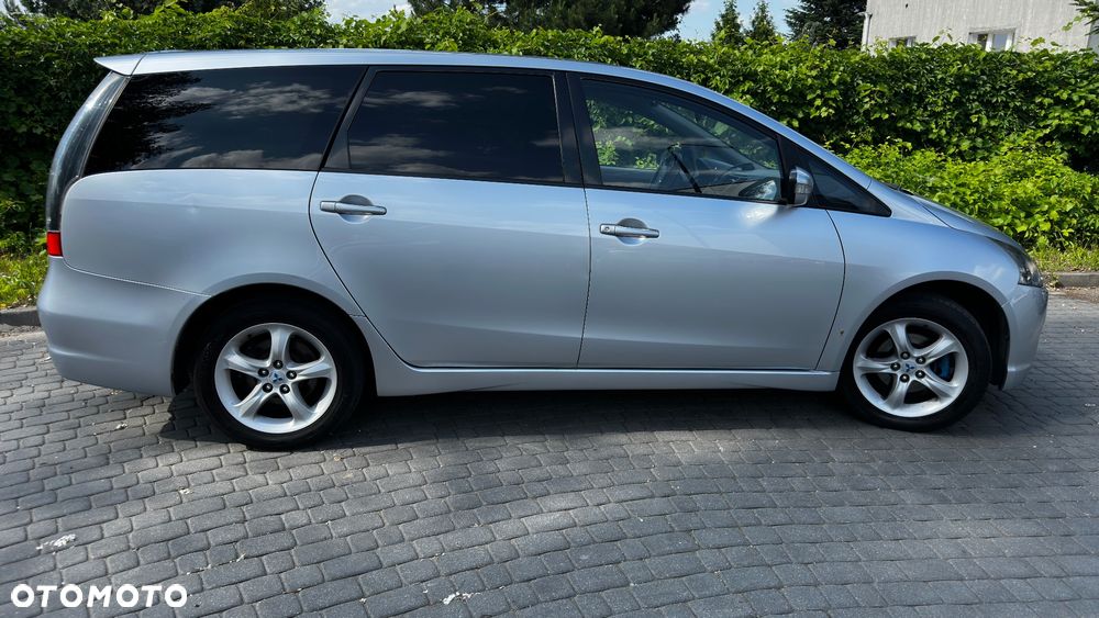 Mitsubishi Grandis 2.4 Intense (lea) - 4