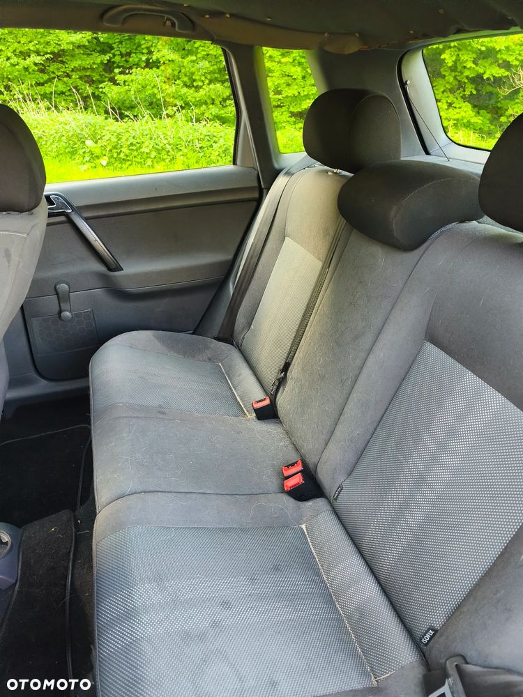 Volkswagen Polo 1.4 TDI Comfortline - 12
