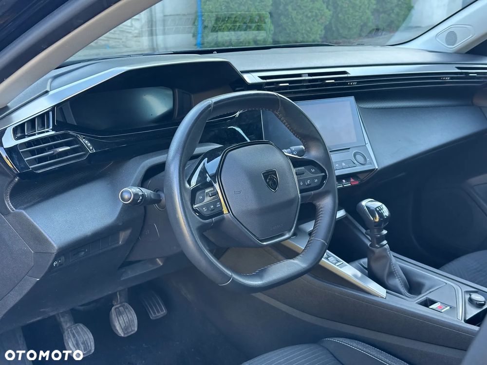Peugeot 308 - 9