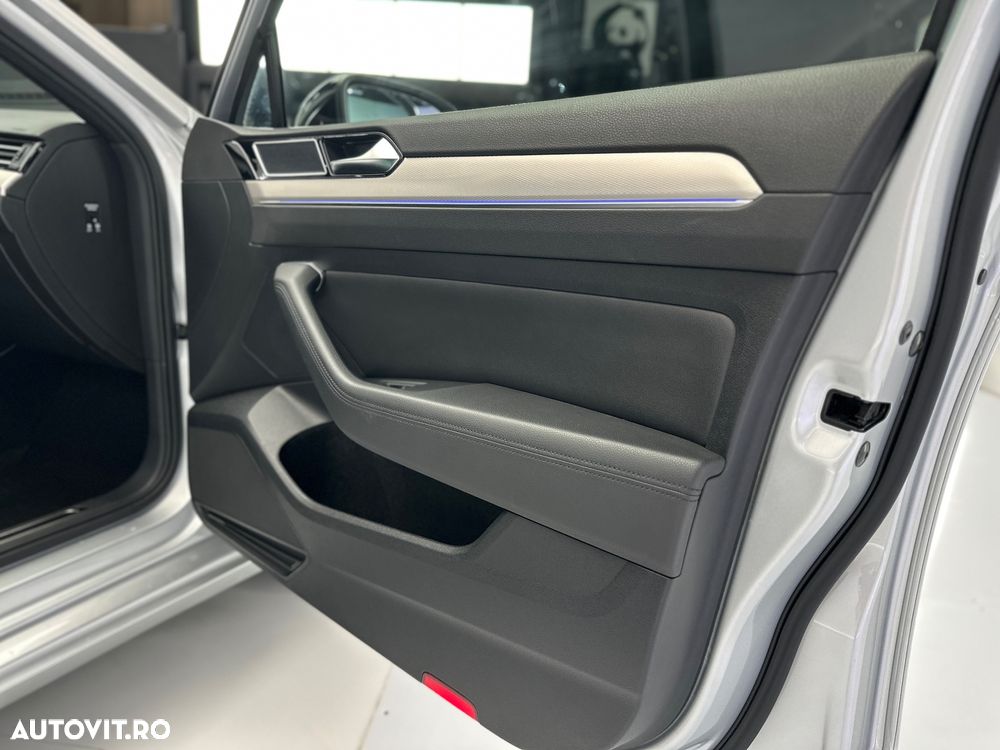 Volkswagen Passat 1.4 TSI Plug-In-Hybrid DSG GTE - 21