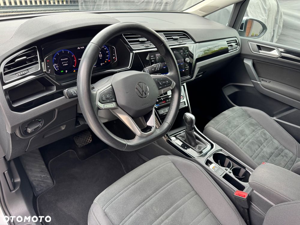 Volkswagen Touran 1.5 TSI EVO Highline DSG - 11