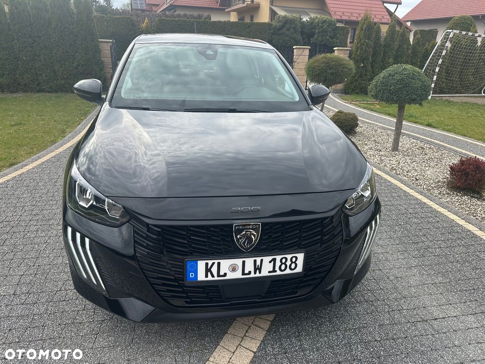 Peugeot 208 1.2 mHEV Style - 2