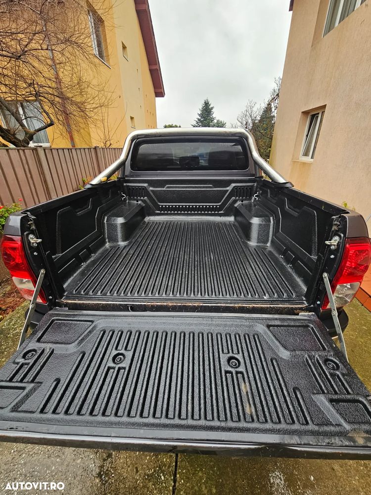 Toyota Hilux 2.4D 150CP 4x4 Double Cab AT Style - 10