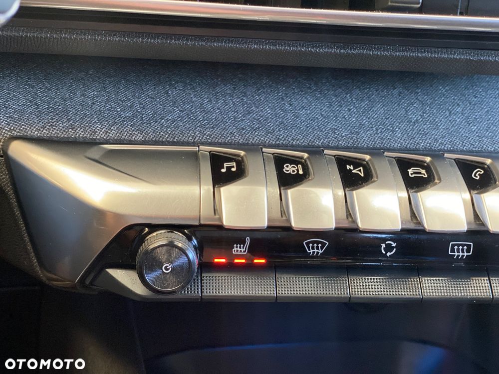 Peugeot 3008 BlueHDi 180 Stop & Start EAT8 Allure - 30