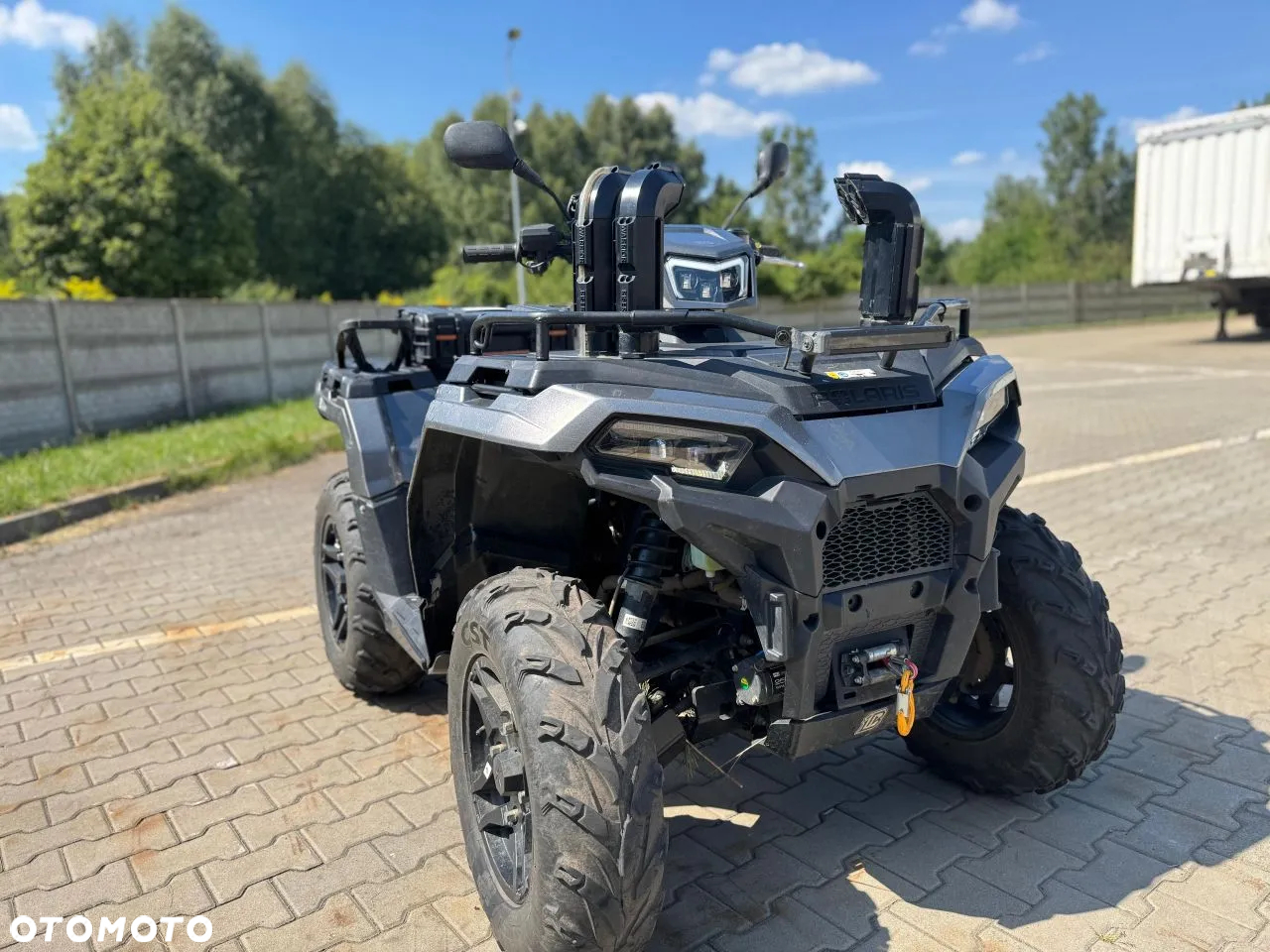 Polaris Sportsman - 7