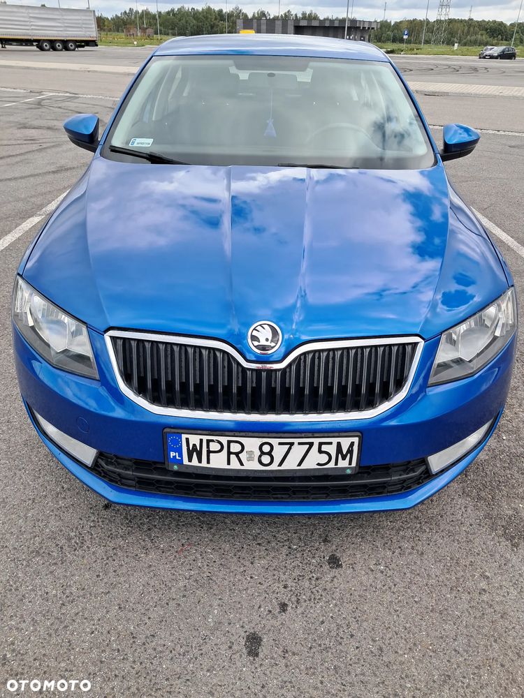 Skoda Octavia 2015 photo 2