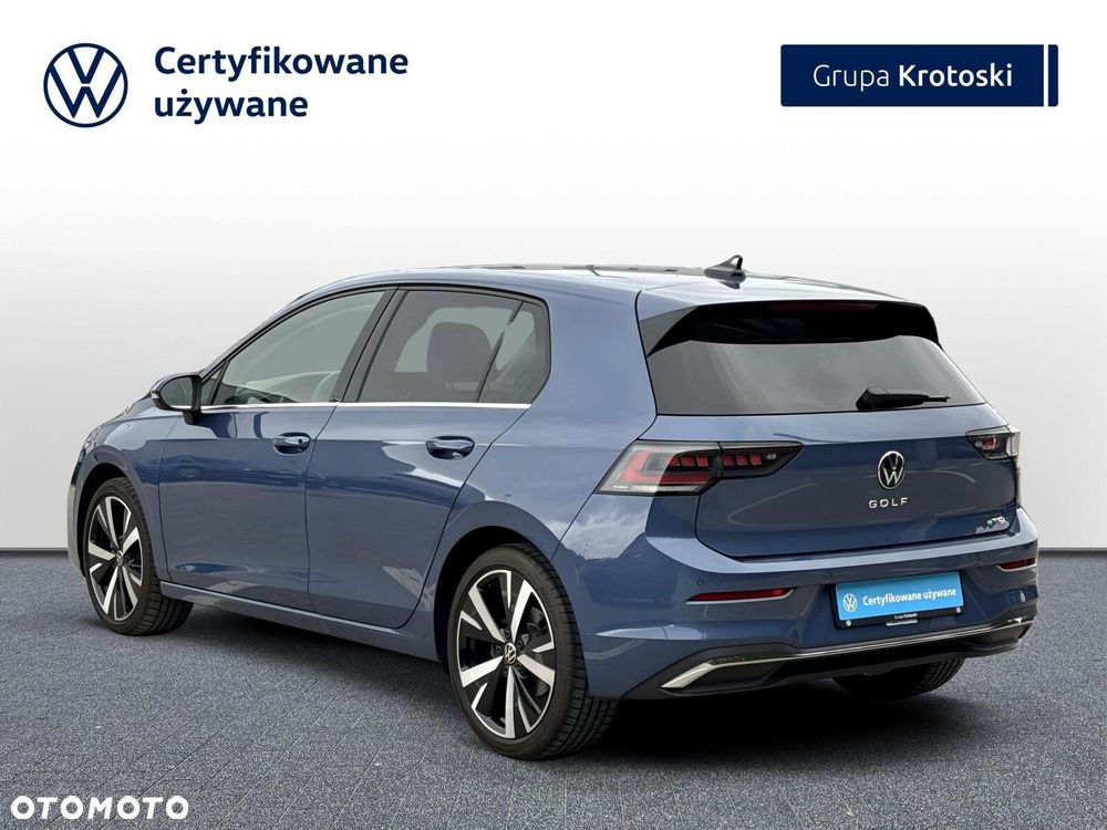 Volkswagen Golf - 5