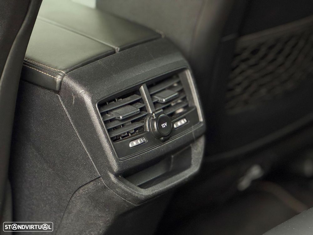 Peugeot 3008 1.2 PureTech GT Line EAT8 - 24