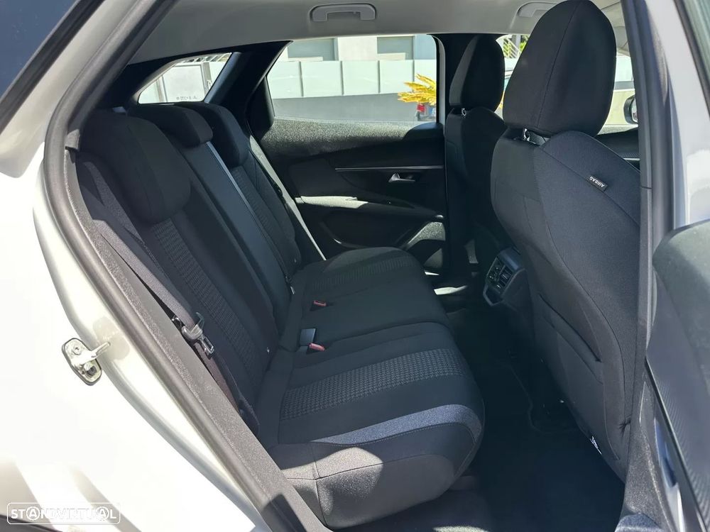 Peugeot 3008 - 57