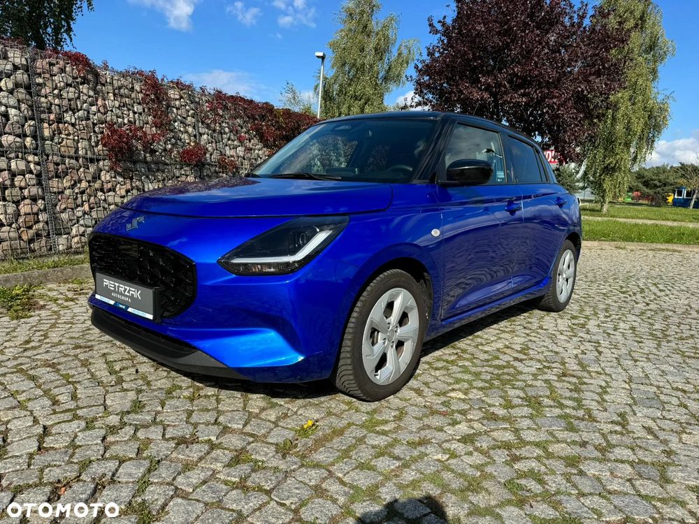 Suzuki Swift - 1