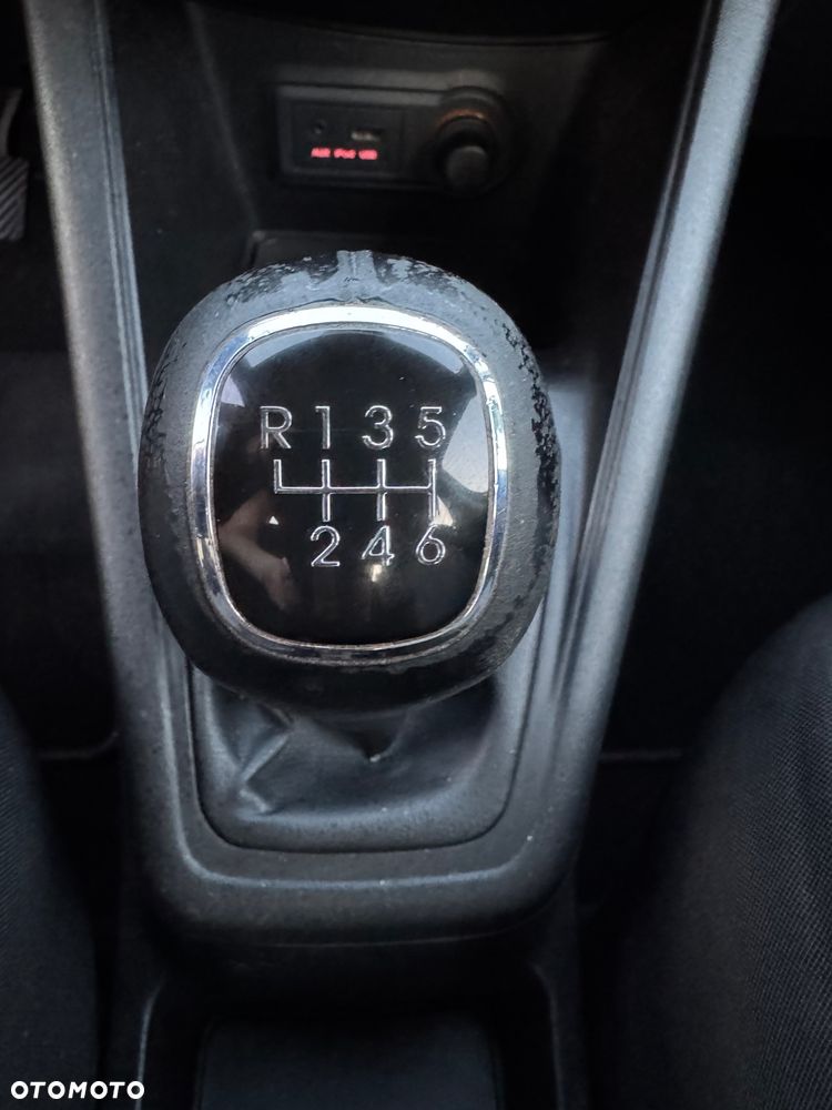 Kia Venga 1.6 CVVT Platinum Edition - 20