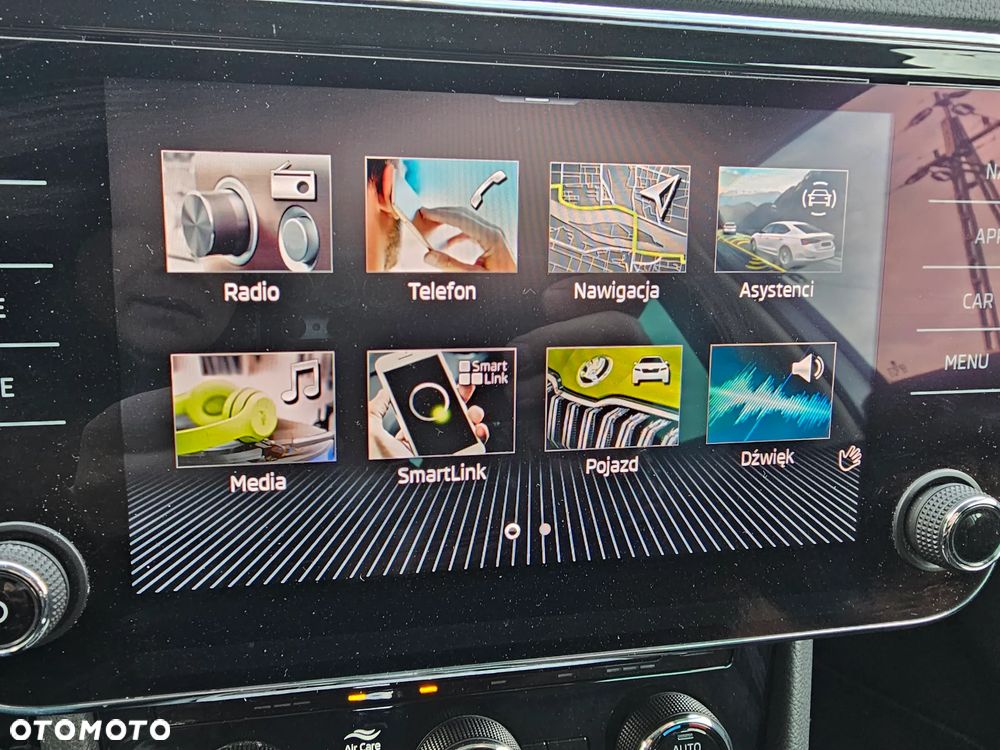 Skoda Superb 2.0 TDI SCR Style DSG - 25