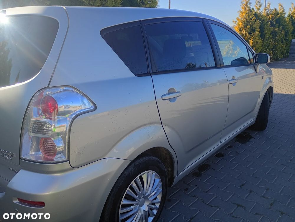 Toyota Corolla Verso 2.2 D-4D Sol 7os - 1
