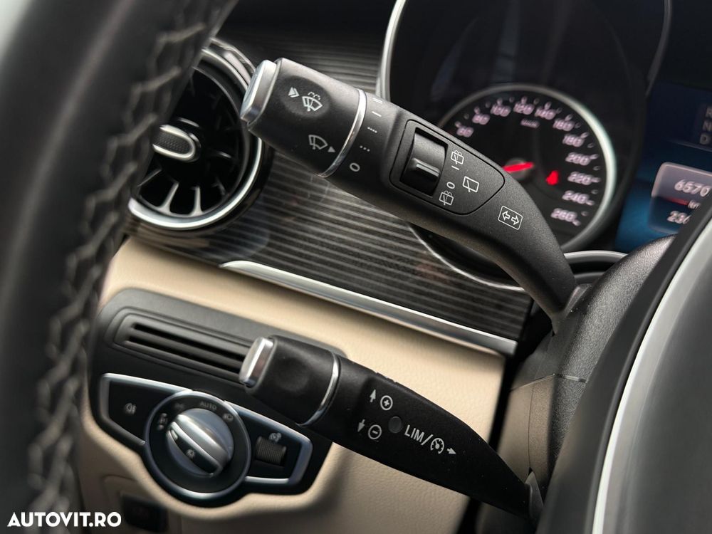 Mercedes-Benz V - 15