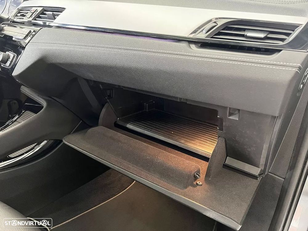 BMW X2 18 i sDrive Advantage - 21