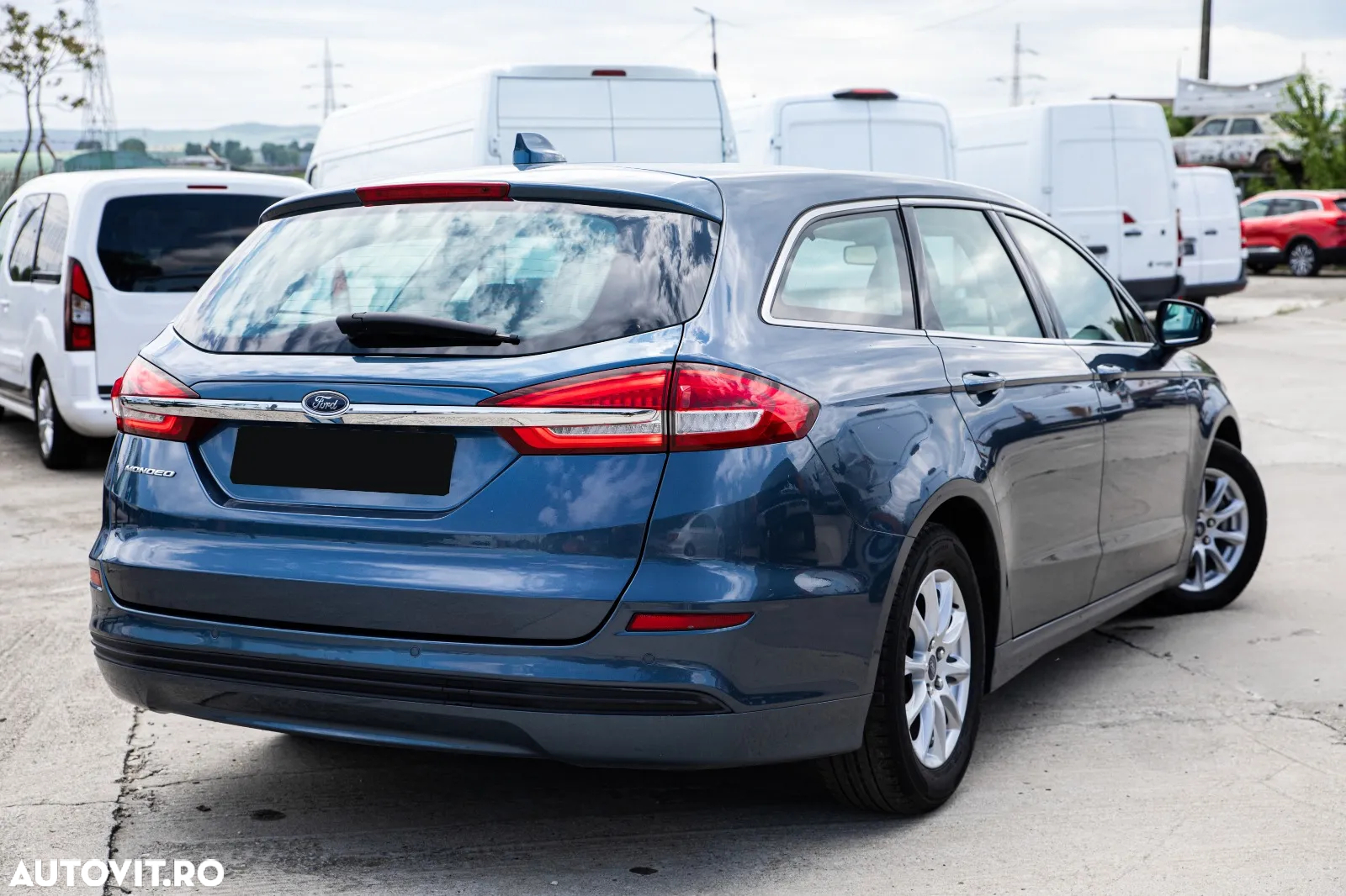 Ford Mondeo 2.0 EcoBlue ST-Line - 4