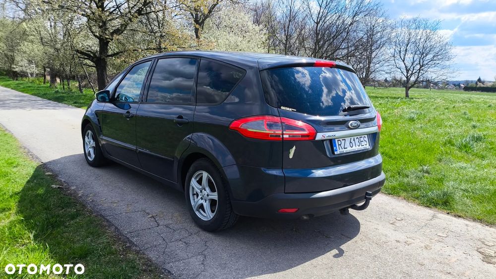 Ford S-Max 2.0 TDCi DPF Trend - 27
