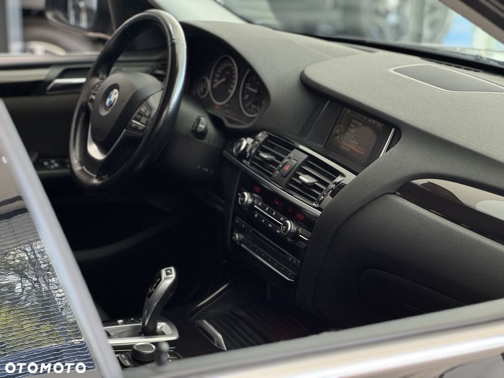BMW X3 xDrive20d xLine - 34